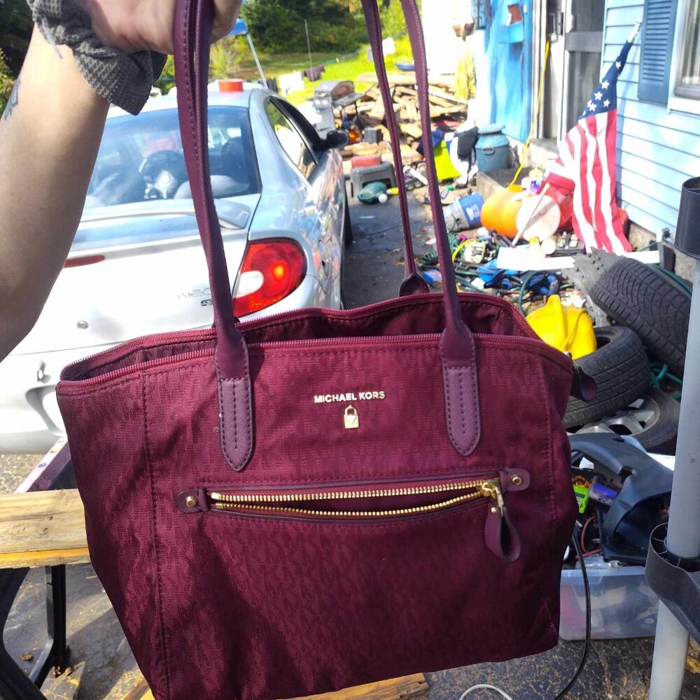 Mk purse